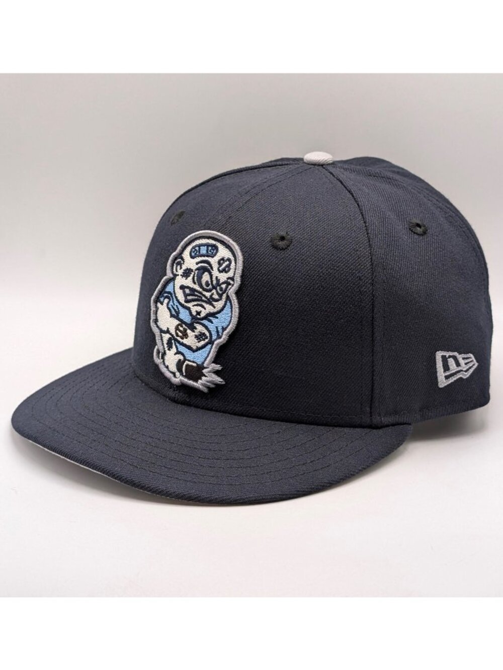 Chamucos Studios Hat Club x New Era Chamuco Brawlers Size 7 3/8 Fitted Navy Blue